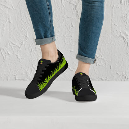 Grass Skate Kicks